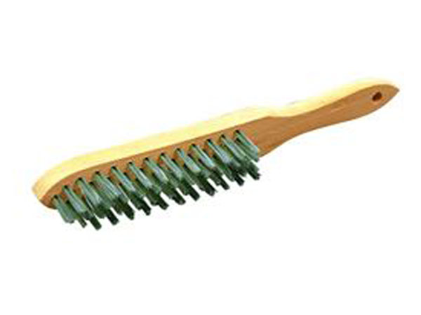 Brosse Inox 4 rangs, manche bois